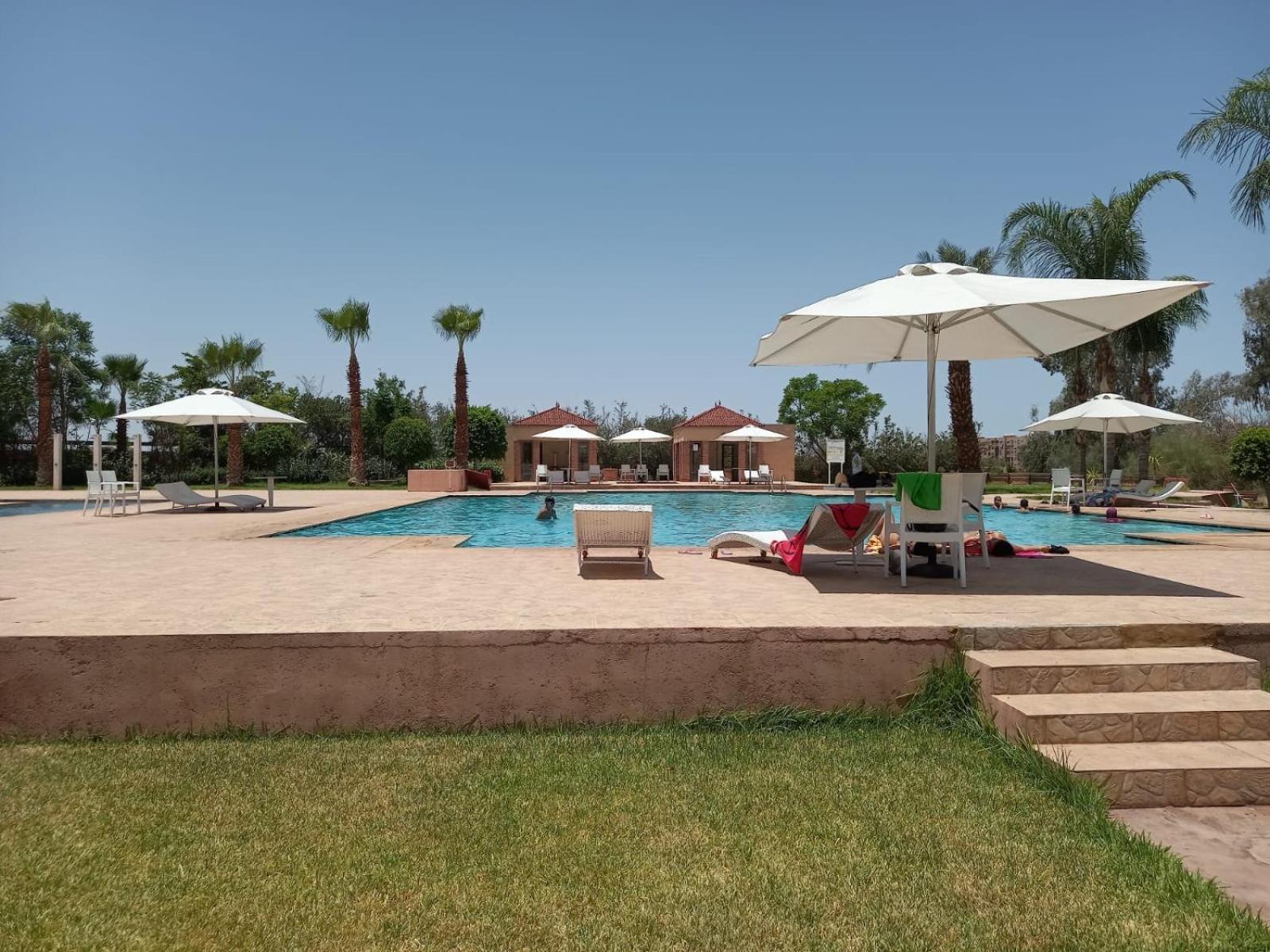 شقة Marrakech M Avenue Terrasse Jardin مراكش المظهر الخارجي الصورة